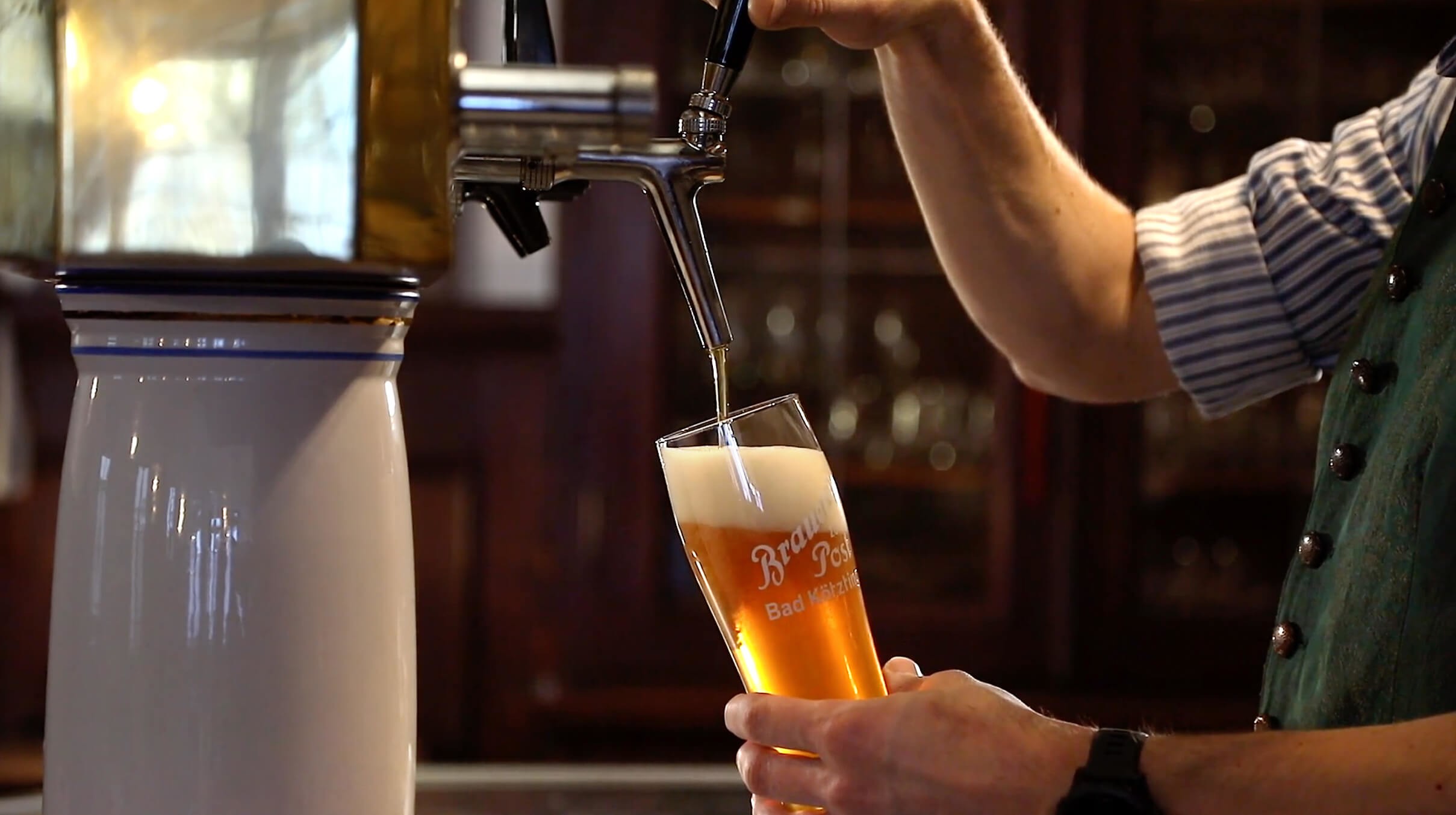 Brauerei - Bier wird frisch gezapft